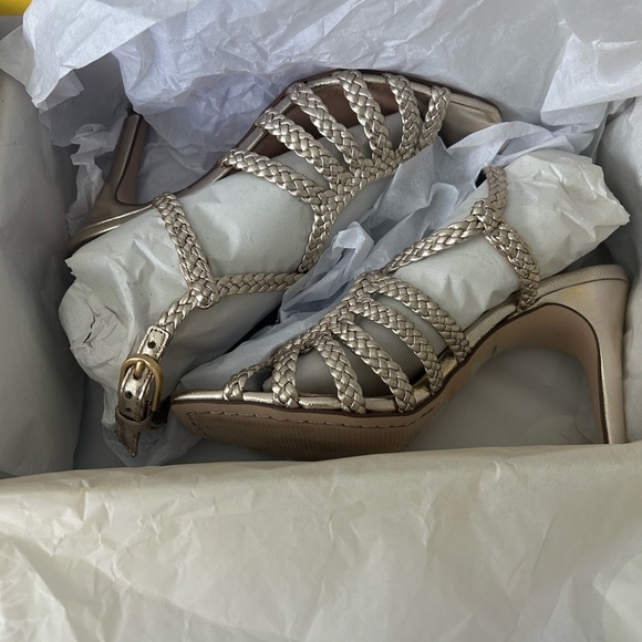 BRAND NEW! BEAUTIFUL! Boden Woven Multistrap Heeled Sandal Leather - Picture 6 of 10